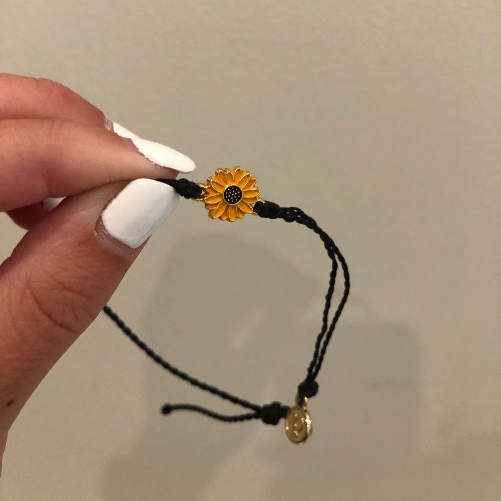 black pura vida sunflower bracelet